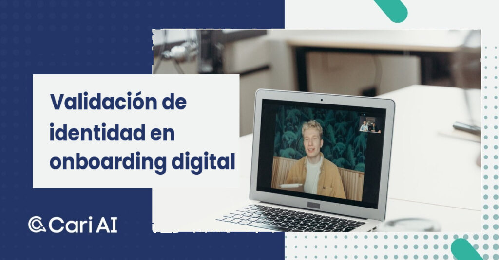 Videollamada de verificación en la pantalla de una laptop durante un onboarding digital.